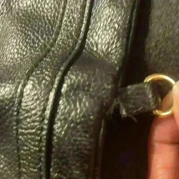 Tory Burch Shoulder Bag - Picture 11 of 15